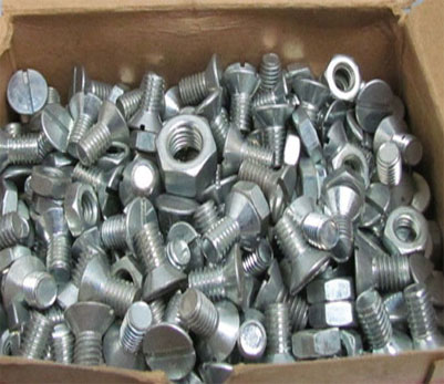 Stainless Steel 304L Bolts Packing & Shipping